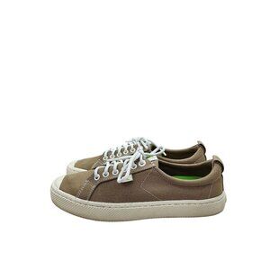 Cariuma Unisex Sand Contrast Thread Canvas Lace Up Sneakers